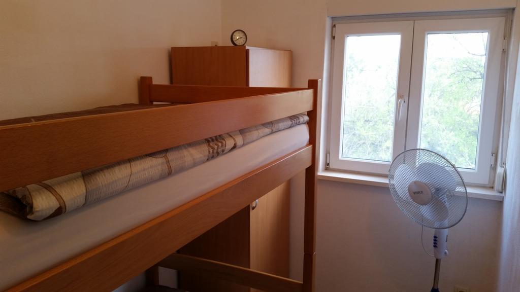 Holiday Home White House Sumartin Esterno foto