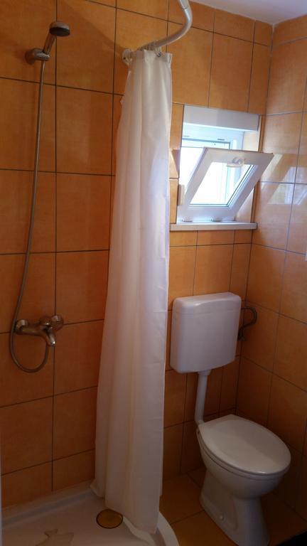 Holiday Home White House Sumartin Esterno foto